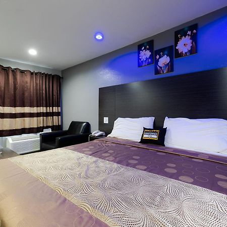 Downtowner Inns - Houston Downtown & Convention Center Экстерьер фото