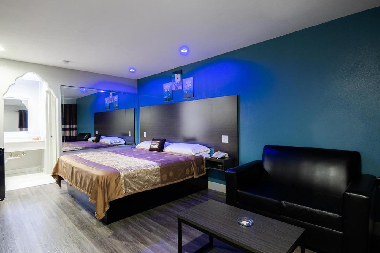 Downtowner Inns - Houston Downtown & Convention Center Экстерьер фото