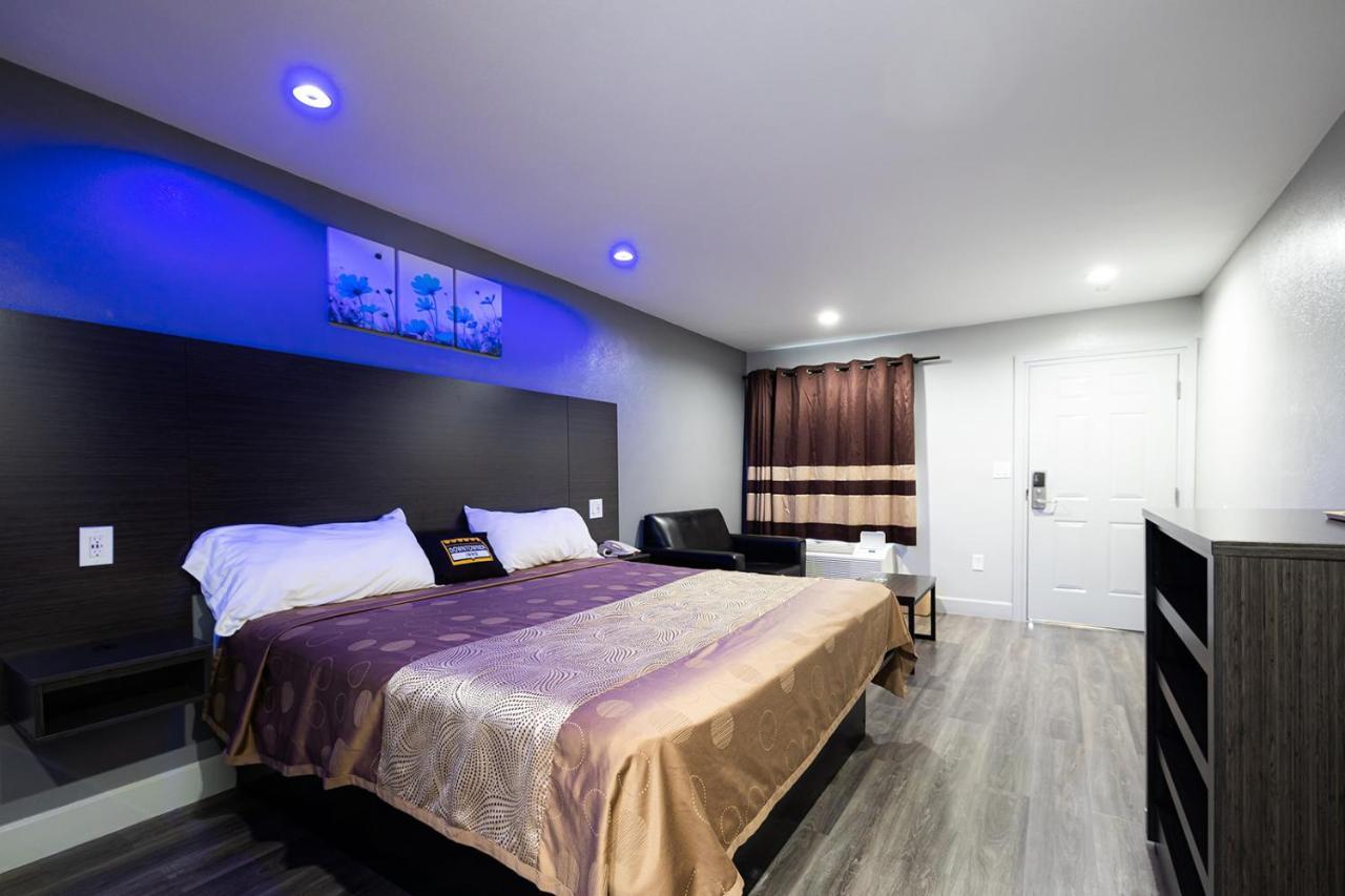 Downtowner Inns - Houston Downtown & Convention Center Экстерьер фото